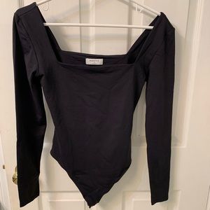Aritzia Contour Bodysuit size M